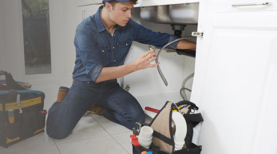 Expert burst pipe repair services in Palm Desert, CA